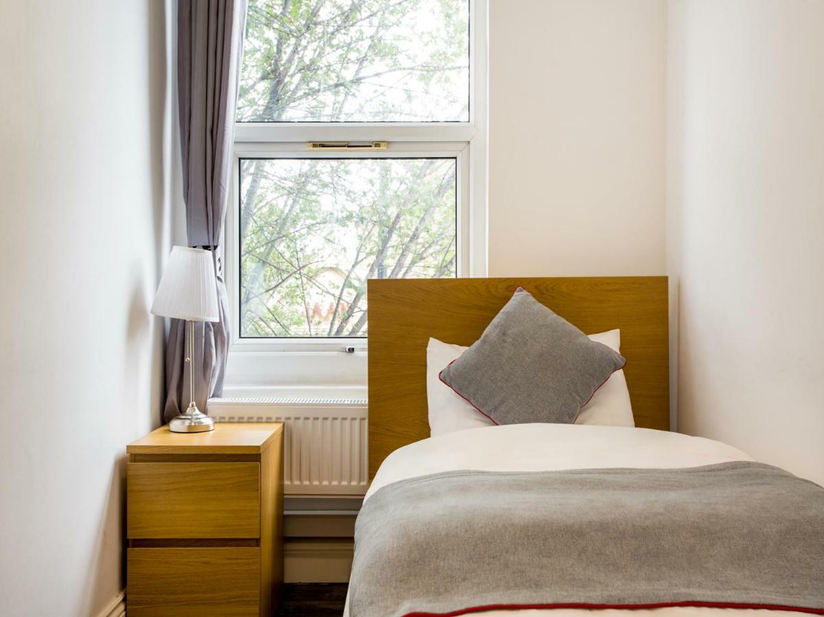 סאות'הול The Broadway Hotel - London Heathrow מראה חיצוני תמונה